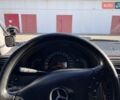 Синий Мерседес Ц-Класс, объемом двигателя 2 л и пробегом 260 тыс. км за 5500 $, фото 2 на Automoto.ua