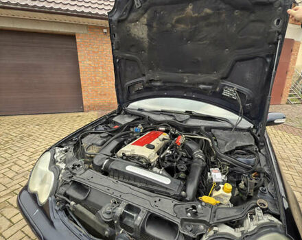 Синій Мерседес Ц-Клас, об'ємом двигуна 2 л та пробігом 305 тис. км за 4000 $, фото 12 на Automoto.ua