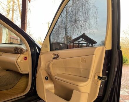 Синий Мерседес Ц-Класс, объемом двигателя 2 л и пробегом 250 тыс. км за 4250 $, фото 16 на Automoto.ua