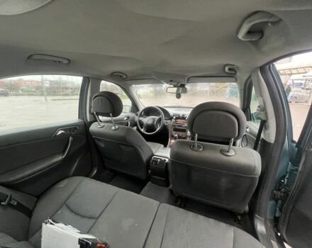 Синій Мерседес Ц-Клас, об'ємом двигуна 2 л та пробігом 537 тис. км за 2500 $, фото 7 на Automoto.ua