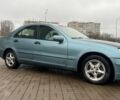 Синій Мерседес Ц-Клас, об'ємом двигуна 2 л та пробігом 537 тис. км за 2500 $, фото 4 на Automoto.ua