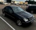 Синій Мерседес Ц-Клас, об'ємом двигуна 2 л та пробігом 260 тис. км за 5200 $, фото 3 на Automoto.ua