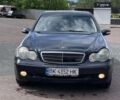 Синій Мерседес Ц-Клас, об'ємом двигуна 2.1 л та пробігом 400 тис. км за 2600 $, фото 1 на Automoto.ua