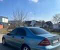 Синий Мерседес Ц-Класс, объемом двигателя 2 л и пробегом 400 тыс. км за 2200 $, фото 6 на Automoto.ua