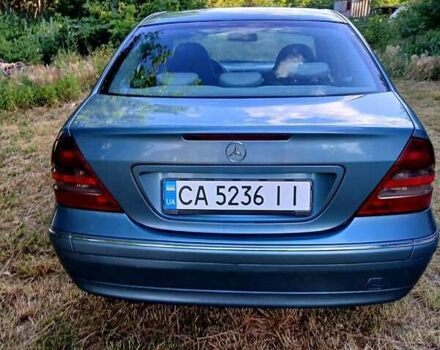 Синій Мерседес Ц-Клас, об'ємом двигуна 2.1 л та пробігом 240 тис. км за 5000 $, фото 1 на Automoto.ua