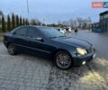 Синій Мерседес Ц-Клас, об'ємом двигуна 2 л та пробігом 263 тис. км за 4800 $, фото 3 на Automoto.ua