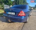 Синій Мерседес Ц-Клас, об'ємом двигуна 1.8 л та пробігом 262 тис. км за 3200 $, фото 7 на Automoto.ua