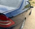 Синій Мерседес Ц-Клас, об'ємом двигуна 2.1 л та пробігом 235 тис. км за 3950 $, фото 4 на Automoto.ua
