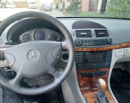 Синій Мерседес Ц-Клас, об'ємом двигуна 2.7 л та пробігом 343 тис. км за 3000 $, фото 3 на Automoto.ua