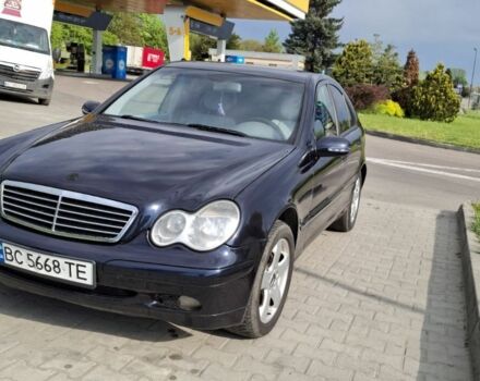 Синій Мерседес Ц-Клас, об'ємом двигуна 1.8 л та пробігом 401 тис. км за 4800 $, фото 20 на Automoto.ua