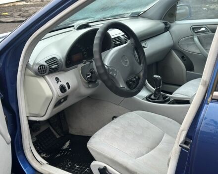 Синій Мерседес Ц-Клас, об'ємом двигуна 0 л та пробігом 123 тис. км за 2500 $, фото 4 на Automoto.ua