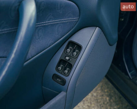 Синий Мерседес Ц-Класс, объемом двигателя 2.15 л и пробегом 459 тыс. км за 4500 $, фото 15 на Automoto.ua