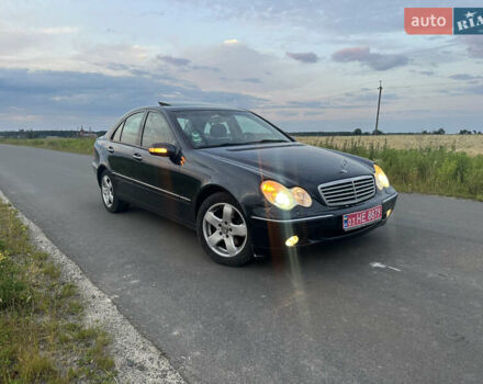 Синій Мерседес Ц-Клас, об'ємом двигуна 1.8 л та пробігом 260 тис. км за 5500 $, фото 8 на Automoto.ua
