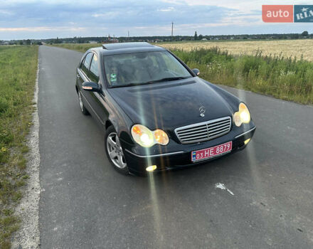 Синій Мерседес Ц-Клас, об'ємом двигуна 1.8 л та пробігом 260 тис. км за 5500 $, фото 3 на Automoto.ua
