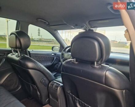 Синій Мерседес Ц-Клас, об'ємом двигуна 1.8 л та пробігом 390 тис. км за 3650 $, фото 11 на Automoto.ua