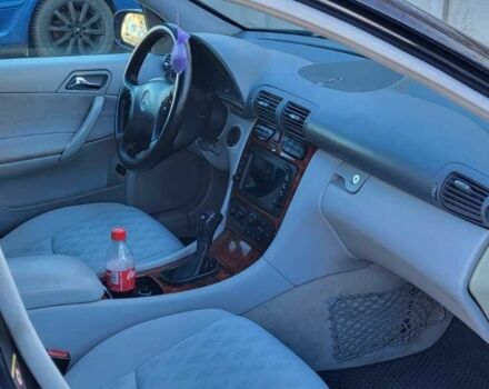 Синій Мерседес Ц-Клас, об'ємом двигуна 1.8 л та пробігом 401 тис. км за 4800 $, фото 2 на Automoto.ua