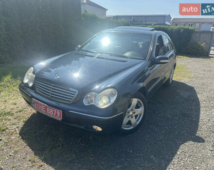 Синій Мерседес Ц-Клас, об'ємом двигуна 1.8 л та пробігом 260 тис. км за 5500 $, фото 9 на Automoto.ua
