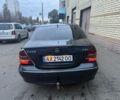 Мерседес Ц-Класс 2003 в Харькове на Automoto.ua Синий Мерседес Ц-Класс, объемом двигателя 2.1 л и пробегом 358 тыс. км за 2600 $, фото 4 на Automoto.ua