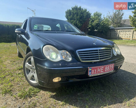 Синій Мерседес Ц-Клас, об'ємом двигуна 1.8 л та пробігом 260 тис. км за 5500 $, фото 18 на Automoto.ua
