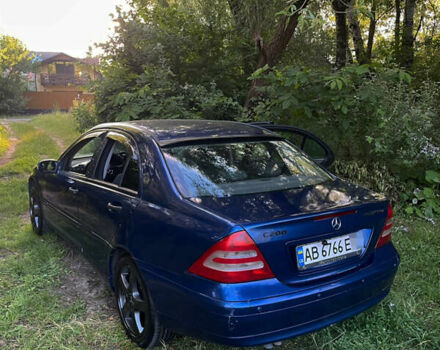 Синій Мерседес Ц-Клас, об'ємом двигуна 1.8 л та пробігом 330 тис. км за 4100 $, фото 9 на Automoto.ua