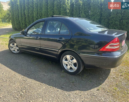 Синій Мерседес Ц-Клас, об'ємом двигуна 1.8 л та пробігом 260 тис. км за 5500 $, фото 12 на Automoto.ua