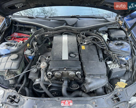 Синій Мерседес Ц-Клас, об'ємом двигуна 1.8 л та пробігом 335 тис. км за 3400 $, фото 8 на Automoto.ua