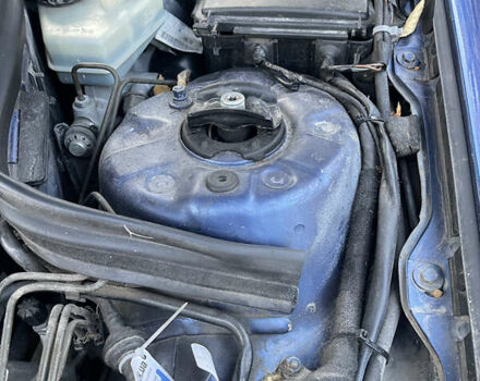 Синій Мерседес Ц-Клас, об'ємом двигуна 1.8 л та пробігом 335 тис. км за 3400 $, фото 7 на Automoto.ua