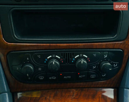 Синий Мерседес Ц-Класс, объемом двигателя 2.15 л и пробегом 459 тыс. км за 4500 $, фото 27 на Automoto.ua