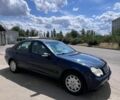 Синий Мерседес Ц-Класс, объемом двигателя 1.8 л и пробегом 276 тыс. км за 5900 $, фото 3 на Automoto.ua