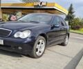 Синий Мерседес Ц-Класс, объемом двигателя 1.8 л и пробегом 401 тыс. км за 5200 $, фото 20 на Automoto.ua
