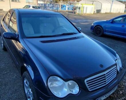 Синій Мерседес Ц-Клас, об'ємом двигуна 1.8 л та пробігом 401 тис. км за 4800 $, фото 5 на Automoto.ua