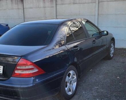 Синій Мерседес Ц-Клас, об'ємом двигуна 1.8 л та пробігом 401 тис. км за 4800 $, фото 4 на Automoto.ua