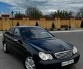 Синій Мерседес Ц-Клас, об'ємом двигуна 2.15 л та пробігом 300 тис. км за 6000 $, фото 1 на Automoto.ua