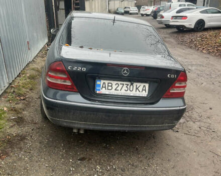 Синій Мерседес Ц-Клас, об'ємом двигуна 2.2 л та пробігом 400 тис. км за 6000 $, фото 1 на Automoto.ua