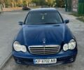 Синій Мерседес Ц-Клас, об'ємом двигуна 2.15 л та пробігом 240 тис. км за 5350 $, фото 1 на Automoto.ua