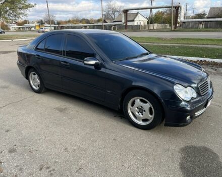 Синій Мерседес Ц-Клас, об'ємом двигуна 2.1 л та пробігом 400 тис. км за 4400 $, фото 1 на Automoto.ua