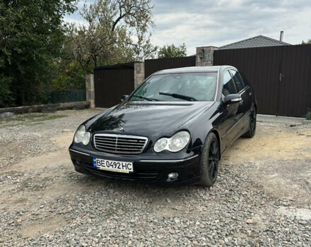 Синій Мерседес Ц-Клас, об'ємом двигуна 2.99 л та пробігом 320 тис. км за 4550 $, фото 4 на Automoto.ua