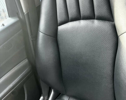 Синий Мерседес Ц-Класс, объемом двигателя 1.8 л и пробегом 233 тыс. км за 6500 $, фото 28 на Automoto.ua