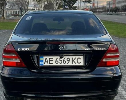 Синій Мерседес Ц-Клас, об'ємом двигуна 1.8 л та пробігом 348 тис. км за 7500 $, фото 11 на Automoto.ua