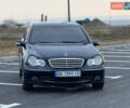 Синий Мерседес Ц-Класс, объемом двигателя 2.2 л и пробегом 290 тыс. км за 6400 $, фото 3 на Automoto.ua