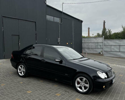 Синий Мерседес Ц-Класс, объемом двигателя 1.8 л и пробегом 233 тыс. км за 6500 $, фото 5 на Automoto.ua