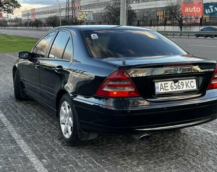 Синій Мерседес Ц-Клас, об'ємом двигуна 1.8 л та пробігом 348 тис. км за 7500 $, фото 12 на Automoto.ua