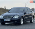 Синий Мерседес Ц-Класс, объемом двигателя 2.2 л и пробегом 290 тыс. км за 6400 $, фото 4 на Automoto.ua