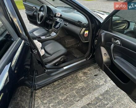 Синій Мерседес Ц-Клас, об'ємом двигуна 1.8 л та пробігом 348 тис. км за 7500 $, фото 25 на Automoto.ua