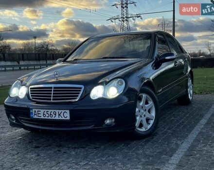 Синій Мерседес Ц-Клас, об'ємом двигуна 1.8 л та пробігом 348 тис. км за 7500 $, фото 6 на Automoto.ua