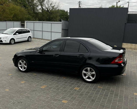 Синий Мерседес Ц-Класс, объемом двигателя 1.8 л и пробегом 233 тыс. км за 6500 $, фото 8 на Automoto.ua