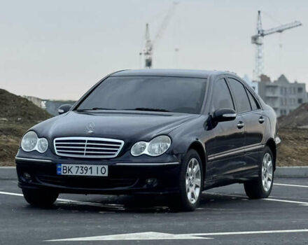 Синий Мерседес Ц-Класс, объемом двигателя 2.2 л и пробегом 290 тыс. км за 6400 $, фото 12 на Automoto.ua