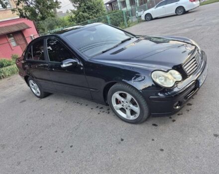 Синій Мерседес Ц-Клас, об'ємом двигуна 1.8 л та пробігом 233 тис. км за 5850 $, фото 4 на Automoto.ua