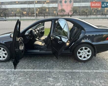 Синій Мерседес Ц-Клас, об'ємом двигуна 1.8 л та пробігом 348 тис. км за 7500 $, фото 20 на Automoto.ua