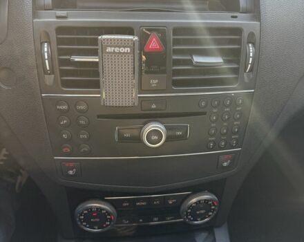 Синій Мерседес Ц-Клас, об'ємом двигуна 2.1 л та пробігом 350 тис. км за 6999 $, фото 8 на Automoto.ua